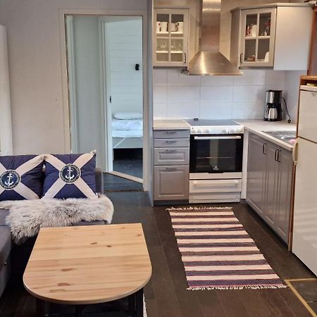 Moeja Stuga I Stockholms Skaergard Buitenkant foto