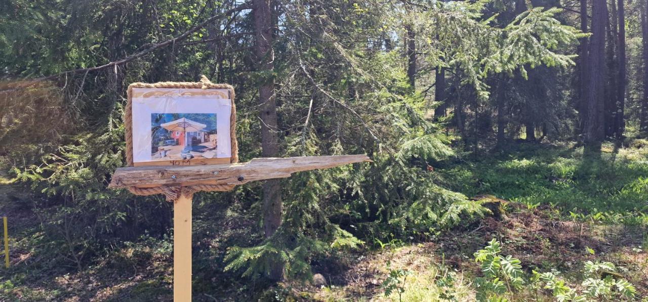 Moeja Stuga I Stockholms Skaergard Buitenkant foto